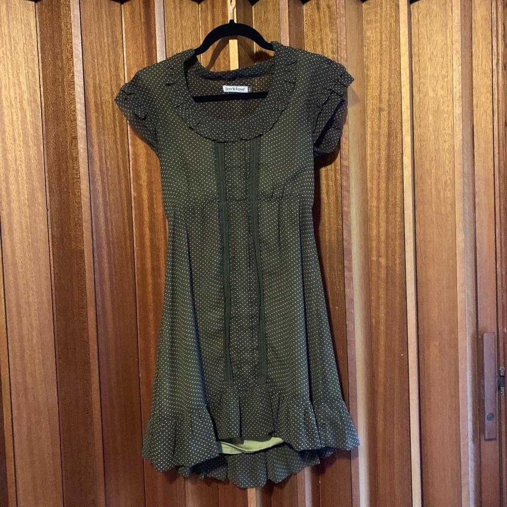 Short sleeve vintage style polka dot dress